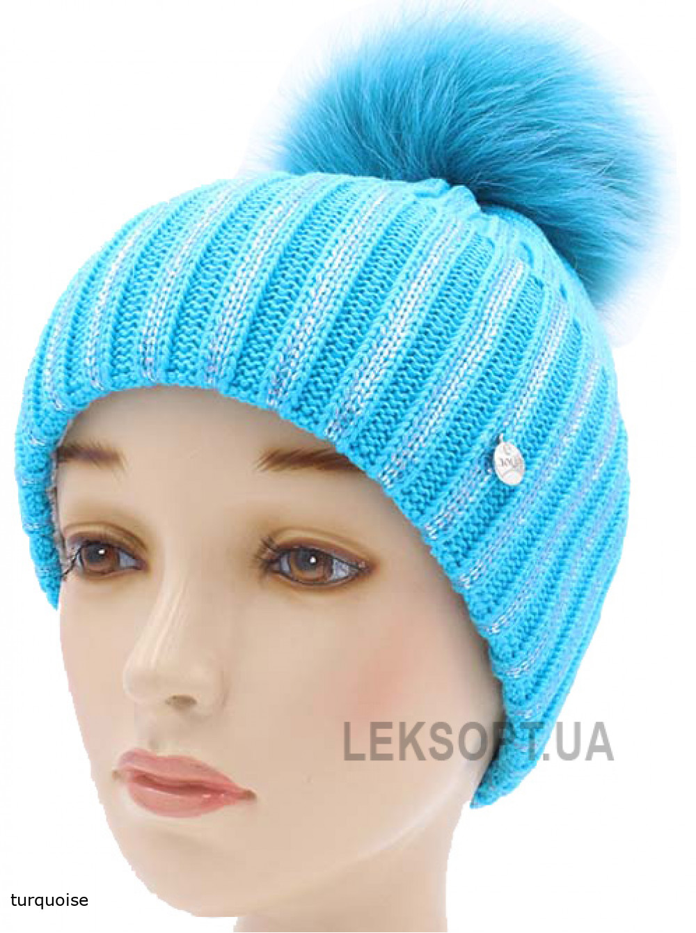 Women's hat with pompom Luchiya