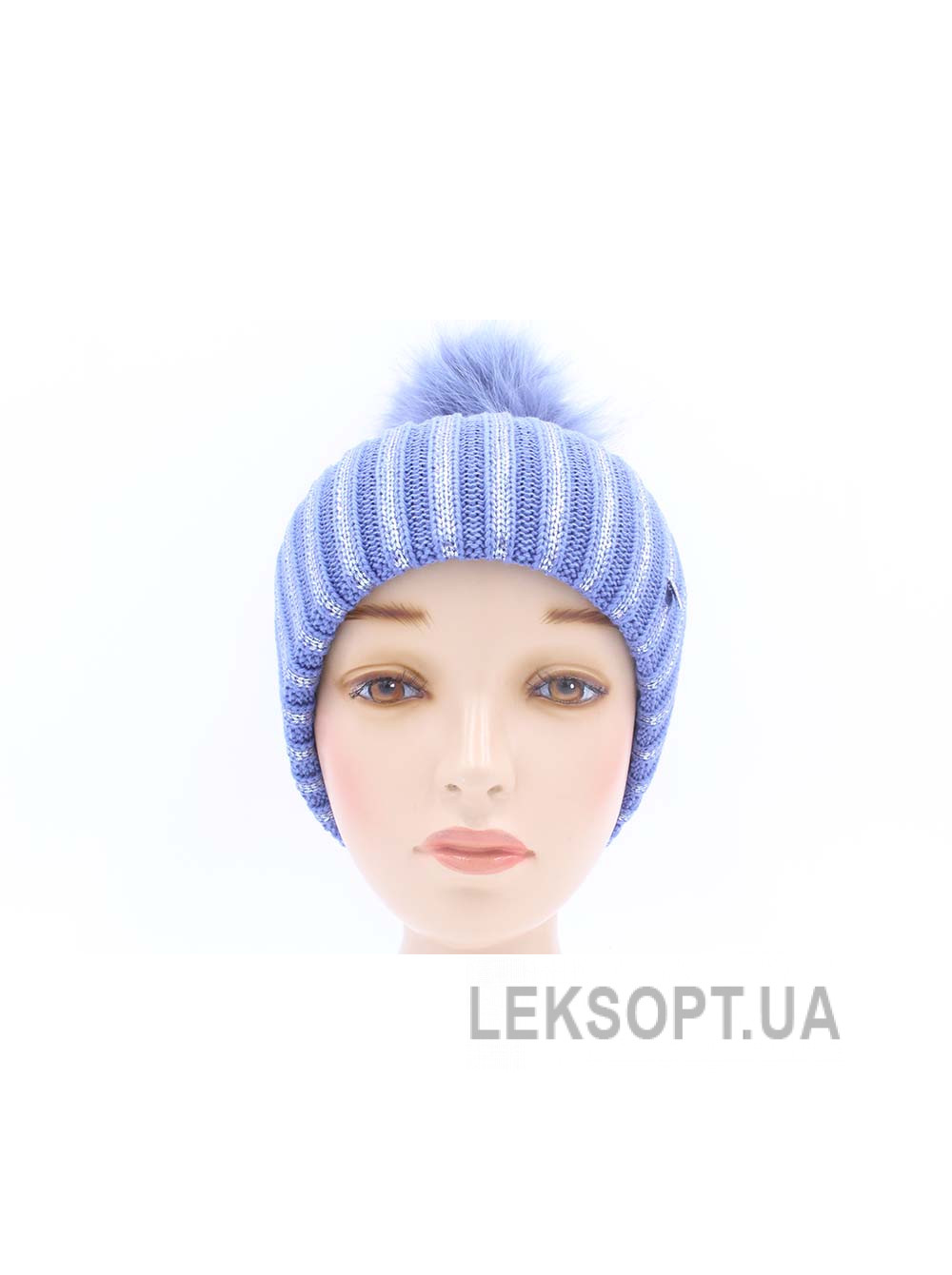 Women's hat with pompom Luchiya