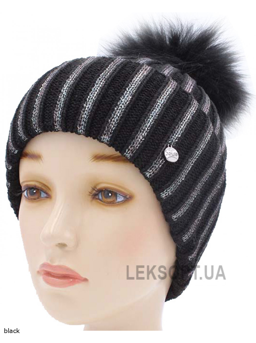 Women's hat with pompom Luchiya