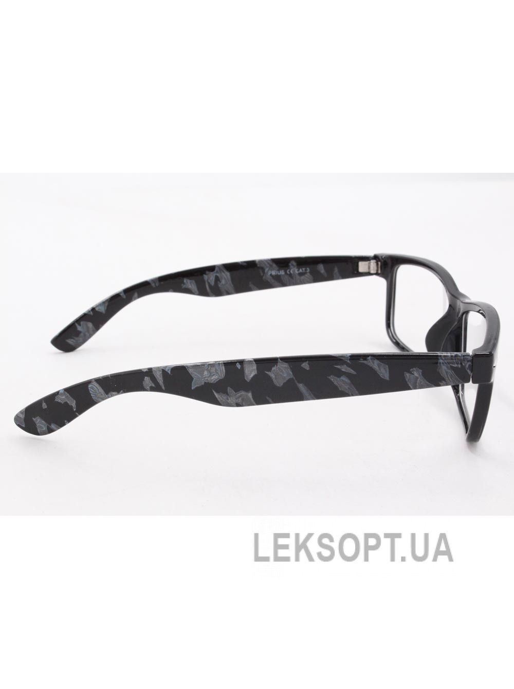 Glasses-Prius - PS6204im