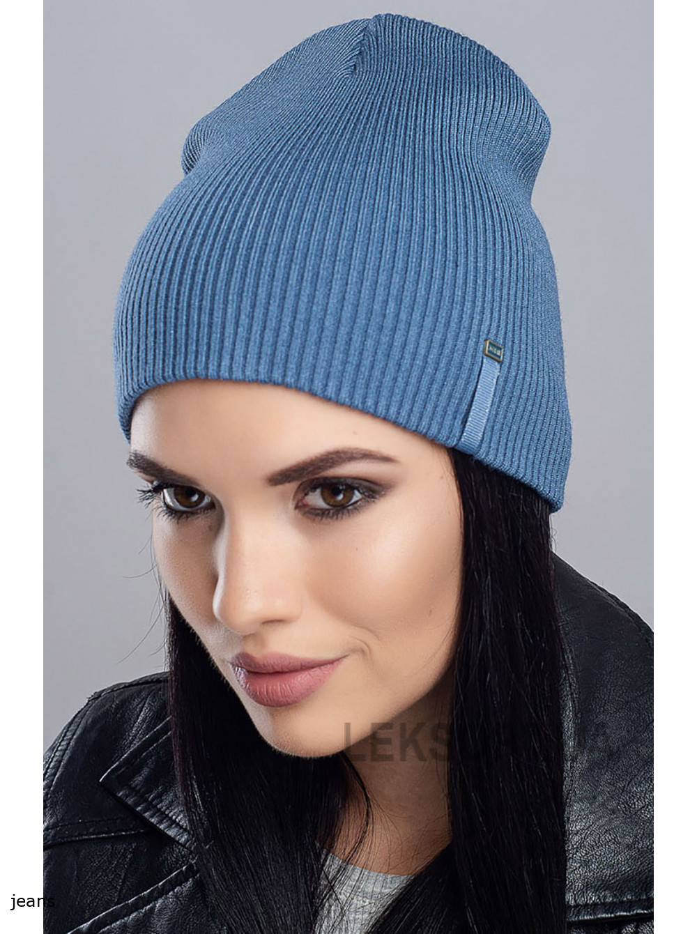 Women's cap Kupol