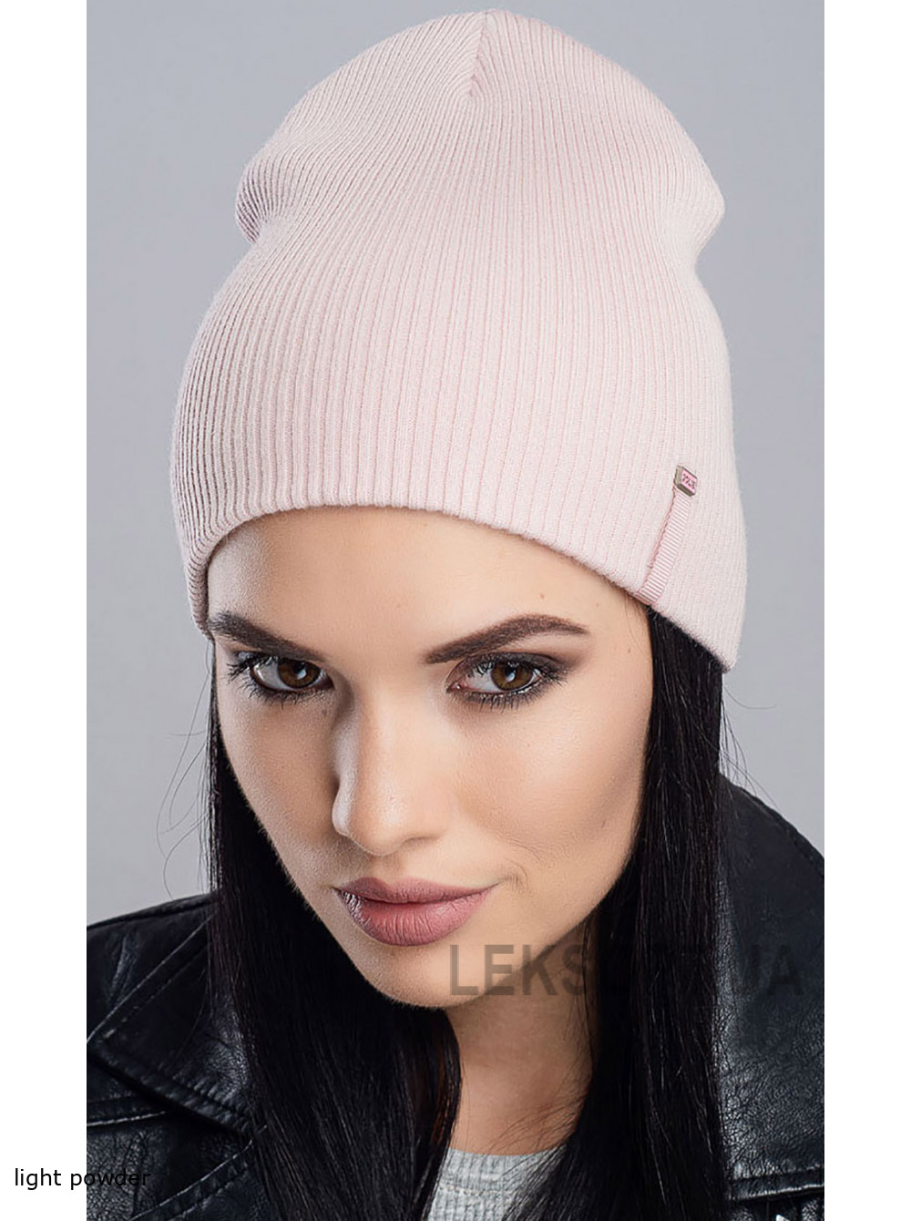 Women's cap Kupol