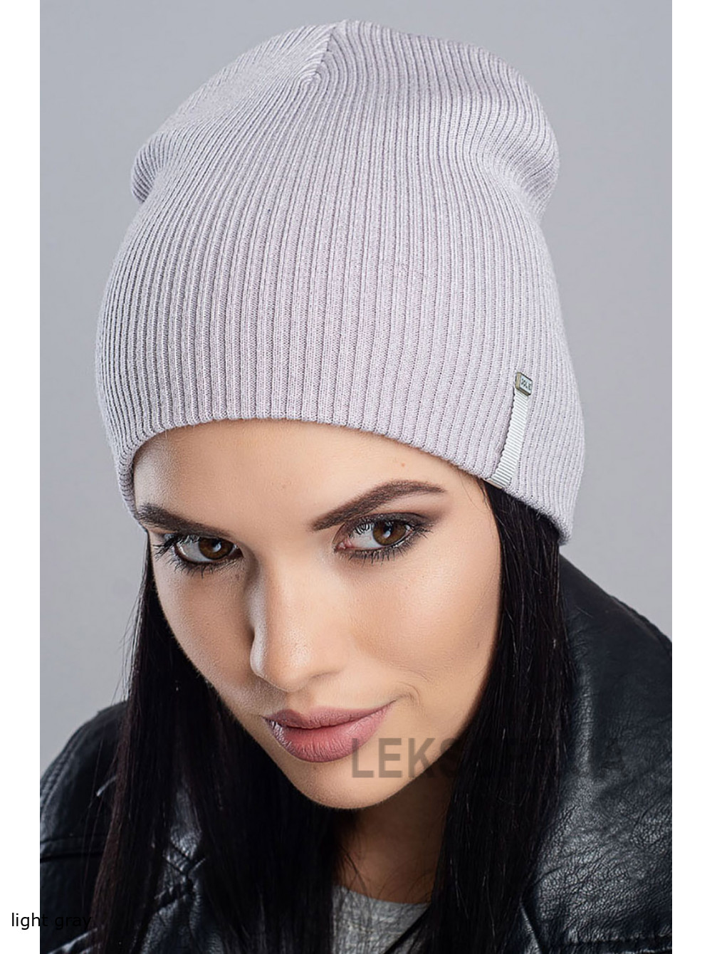 Women's cap Kupol