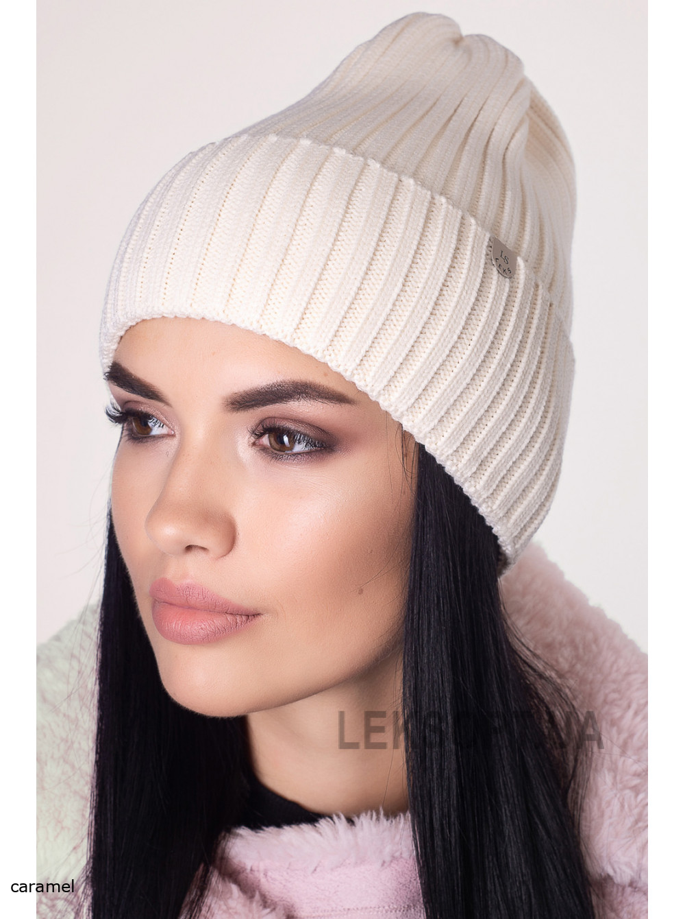 Women's cap with a turn-up Bomond