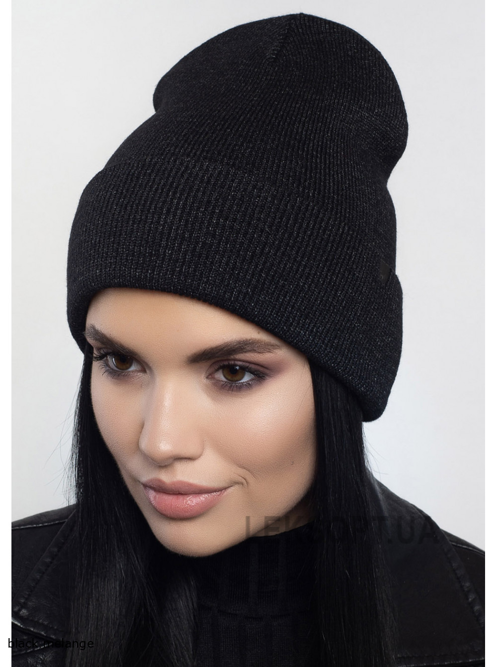 Women's cap with a turn-up Passazh
