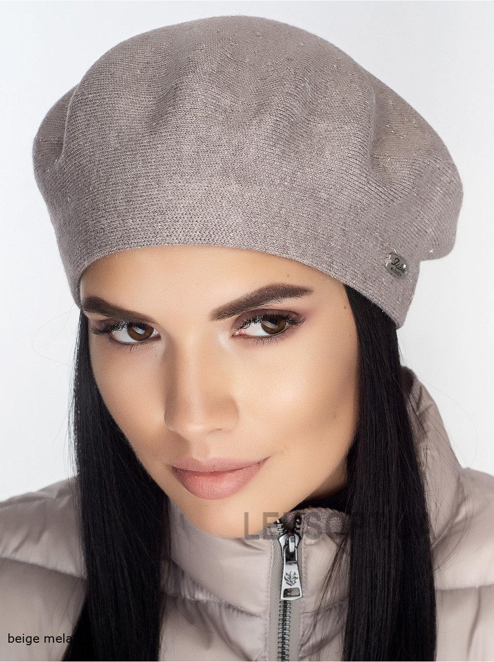 Women's beret Skazka
