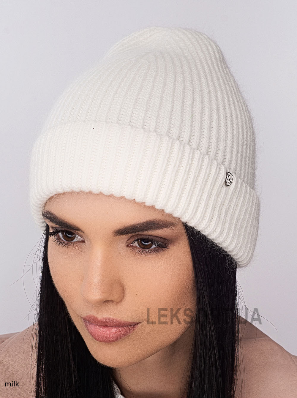 Women's cap Avenyu
