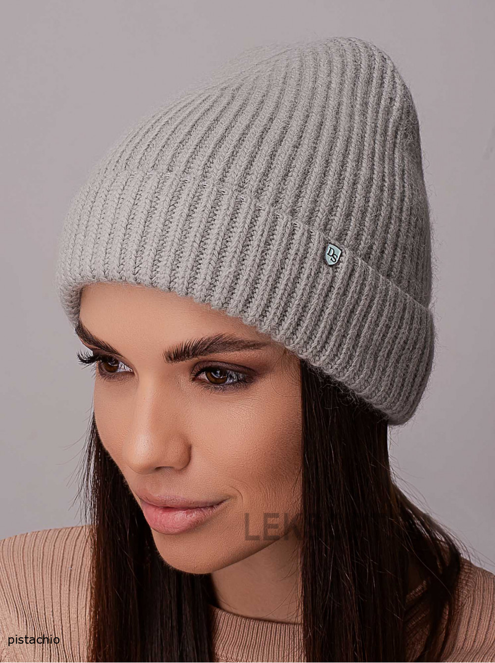 Women's cap Avenyu
