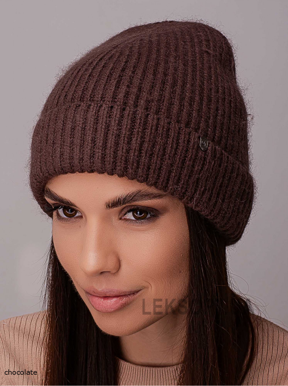 Women's cap Avenyu
