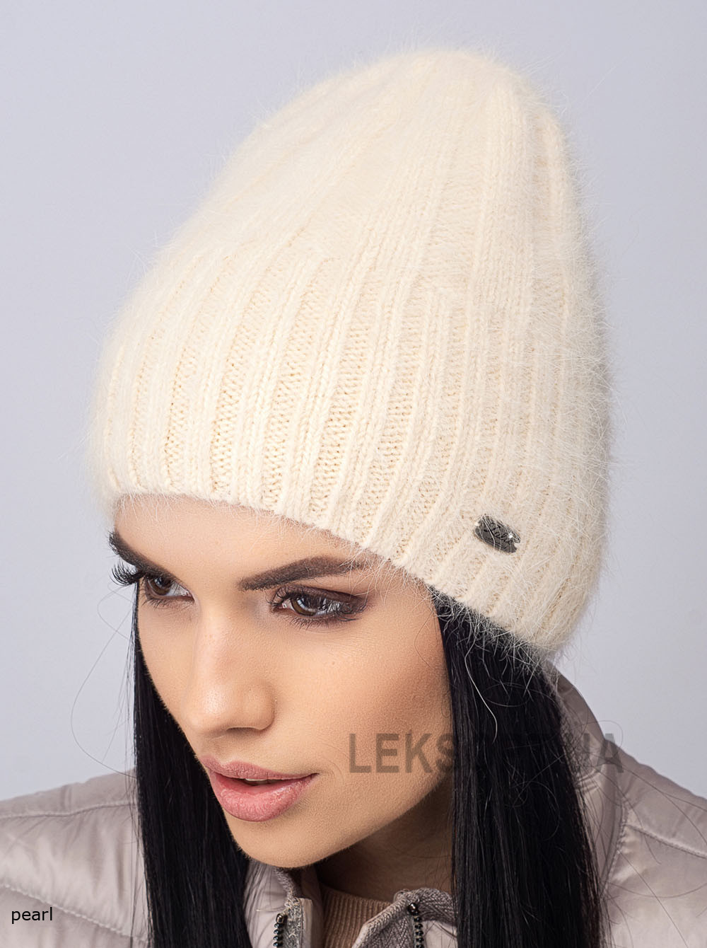 Women's cap Bogema