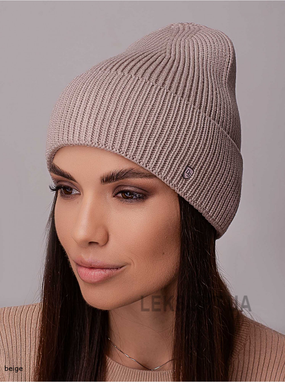 Women's cap with a turn-up Val'kiriya