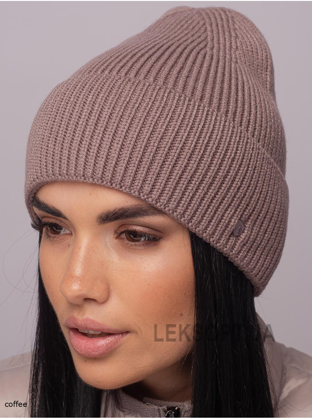 Women's cap with a turn-up Val'kiriya