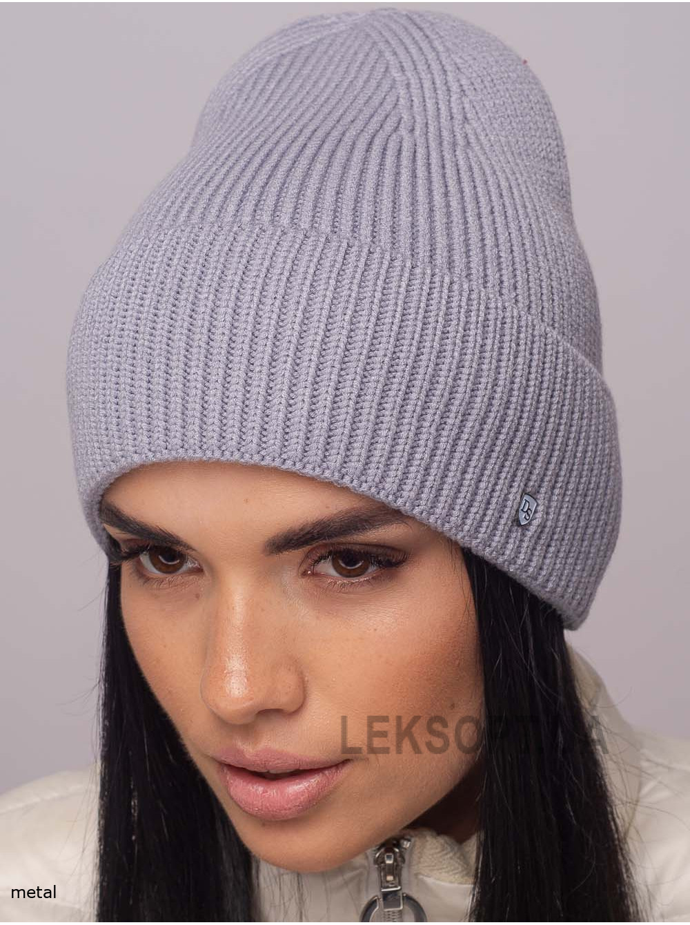 Women's cap with a turn-up Val'kiriya