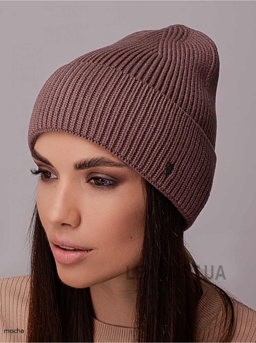 Women's cap with a turn-up Val'kiriya
