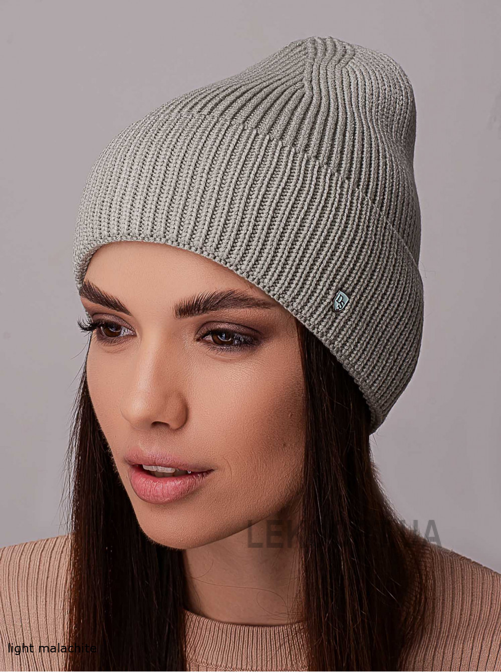 Women's cap with a turn-up Val'kiriya