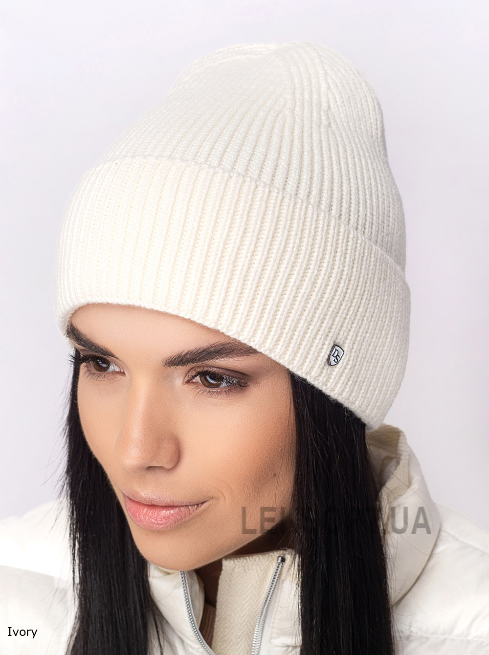 Women's cap with a turn-up Val'kiriya