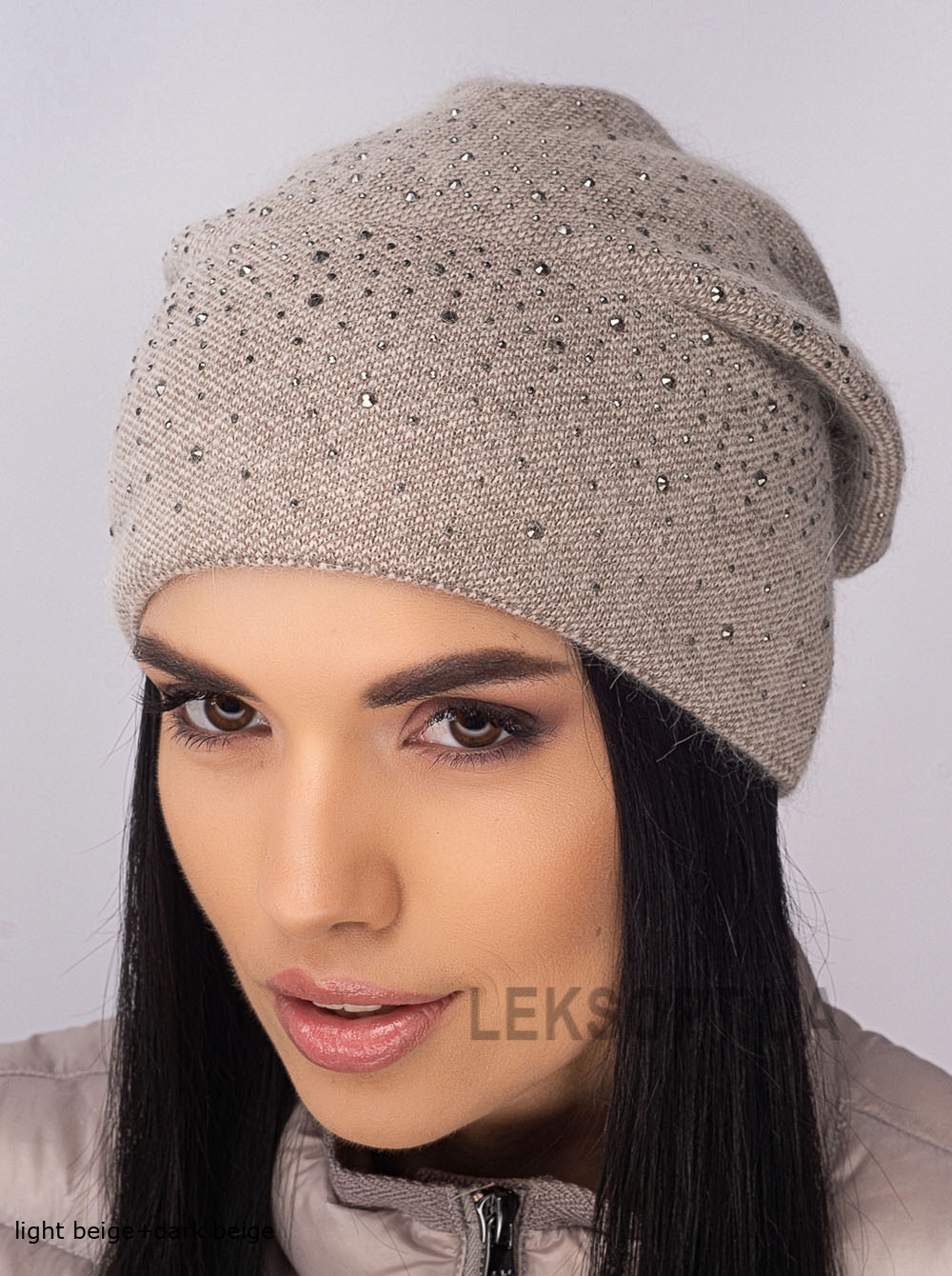 Women's cap Vernisazh