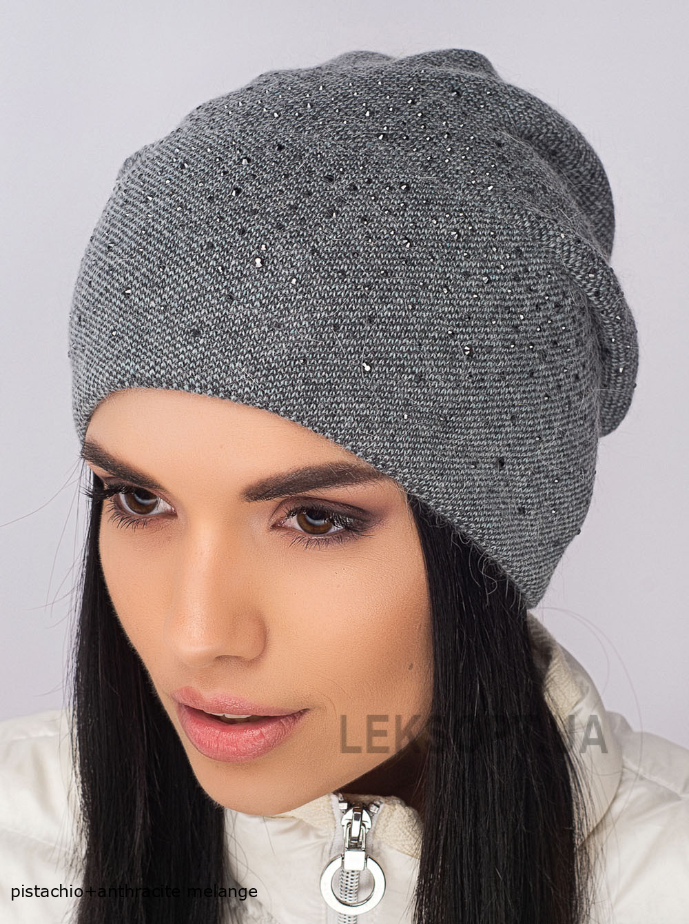 Women's cap Vernisazh