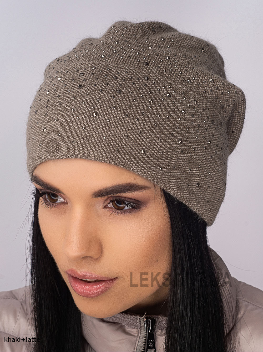 Women's cap Vernisazh