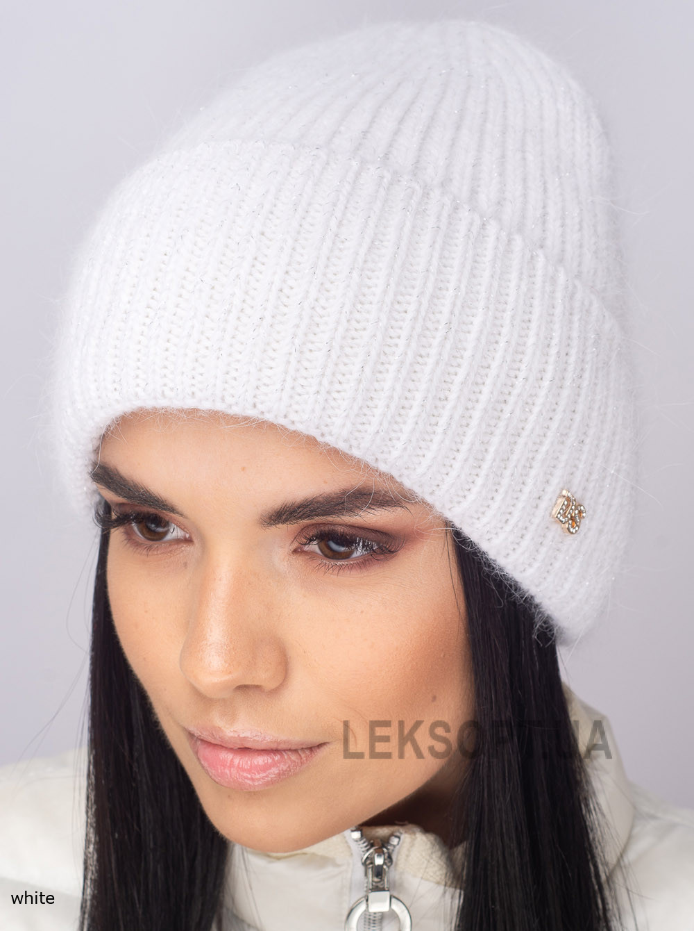 Women's cap Versal'