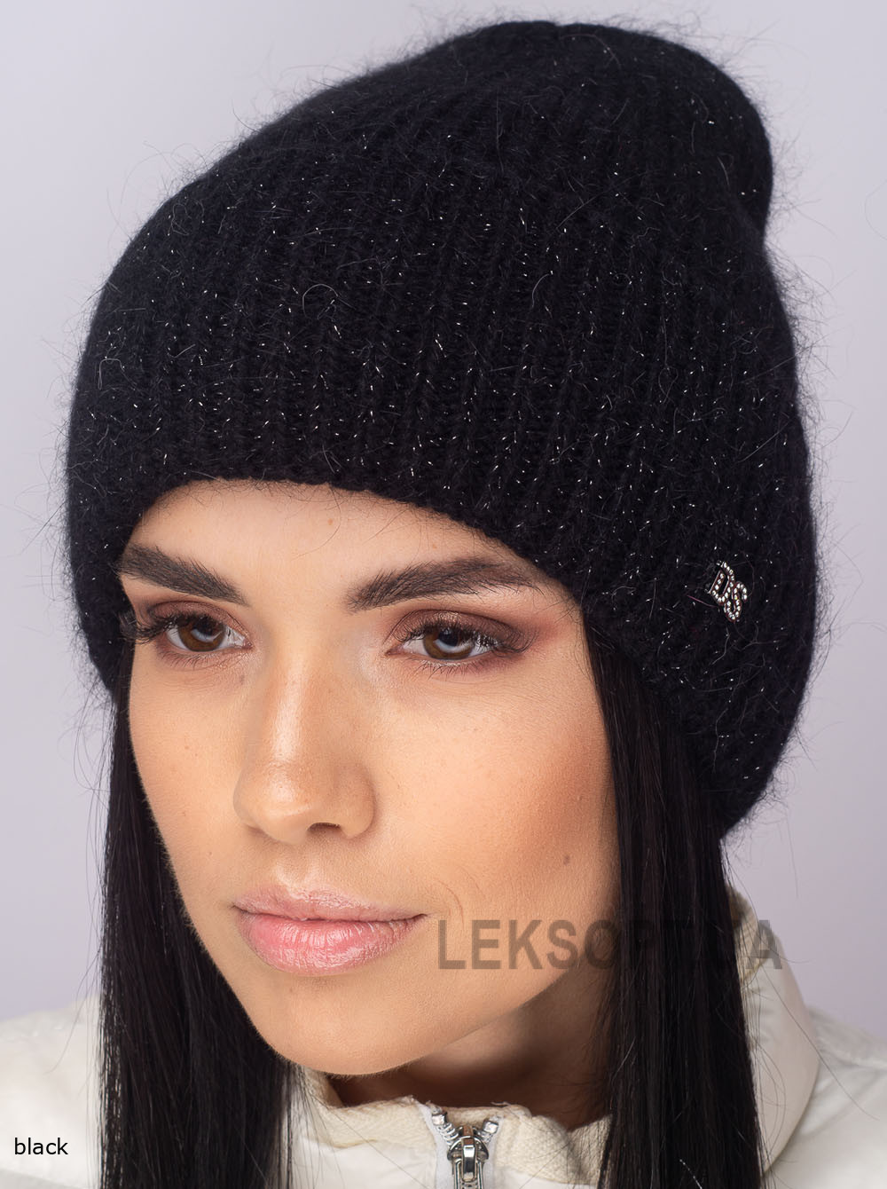 Women's cap Versal'