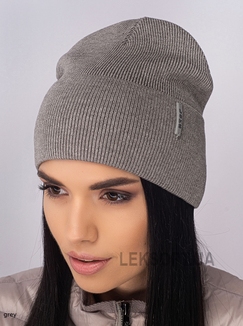 Women's cap with a turn-up Vostorg