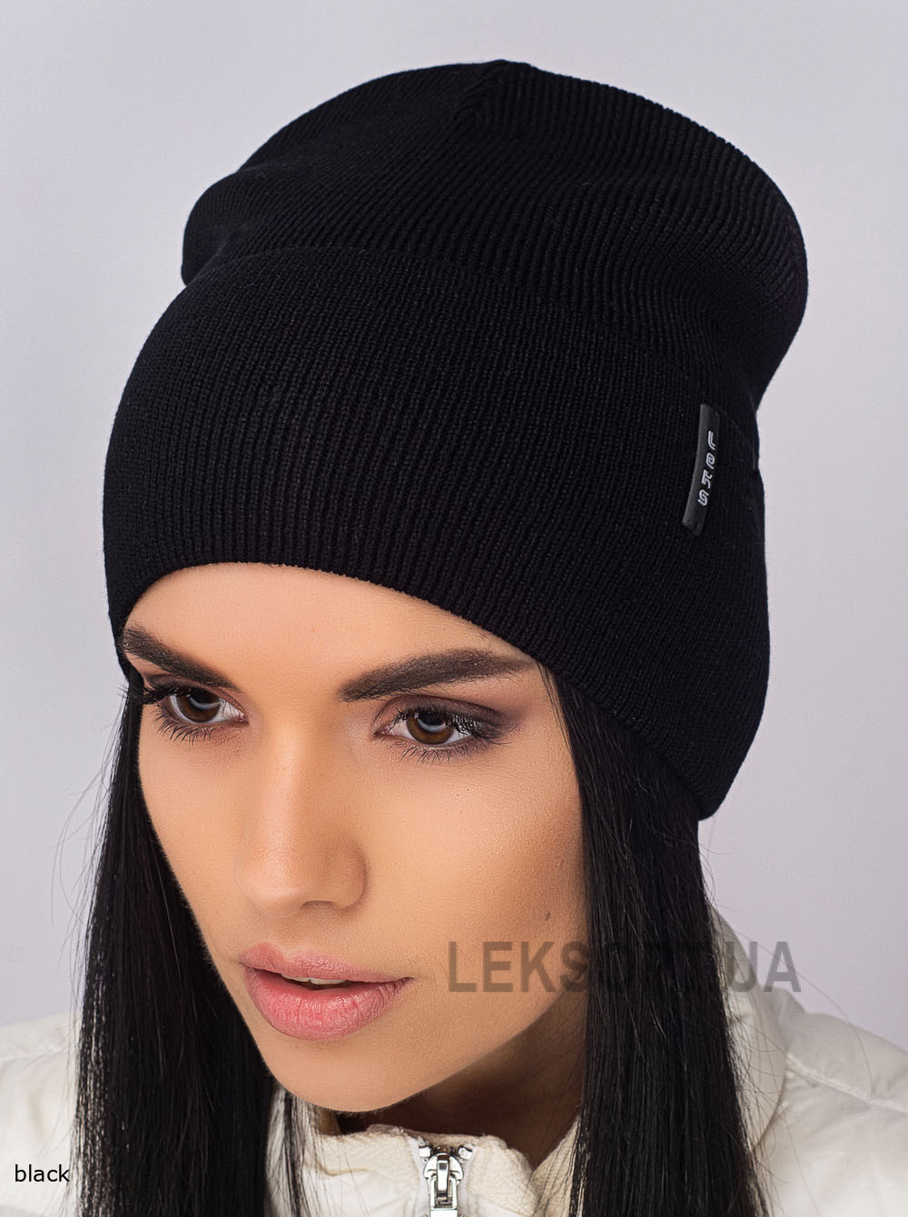 Women's cap with a turn-up Vostorg