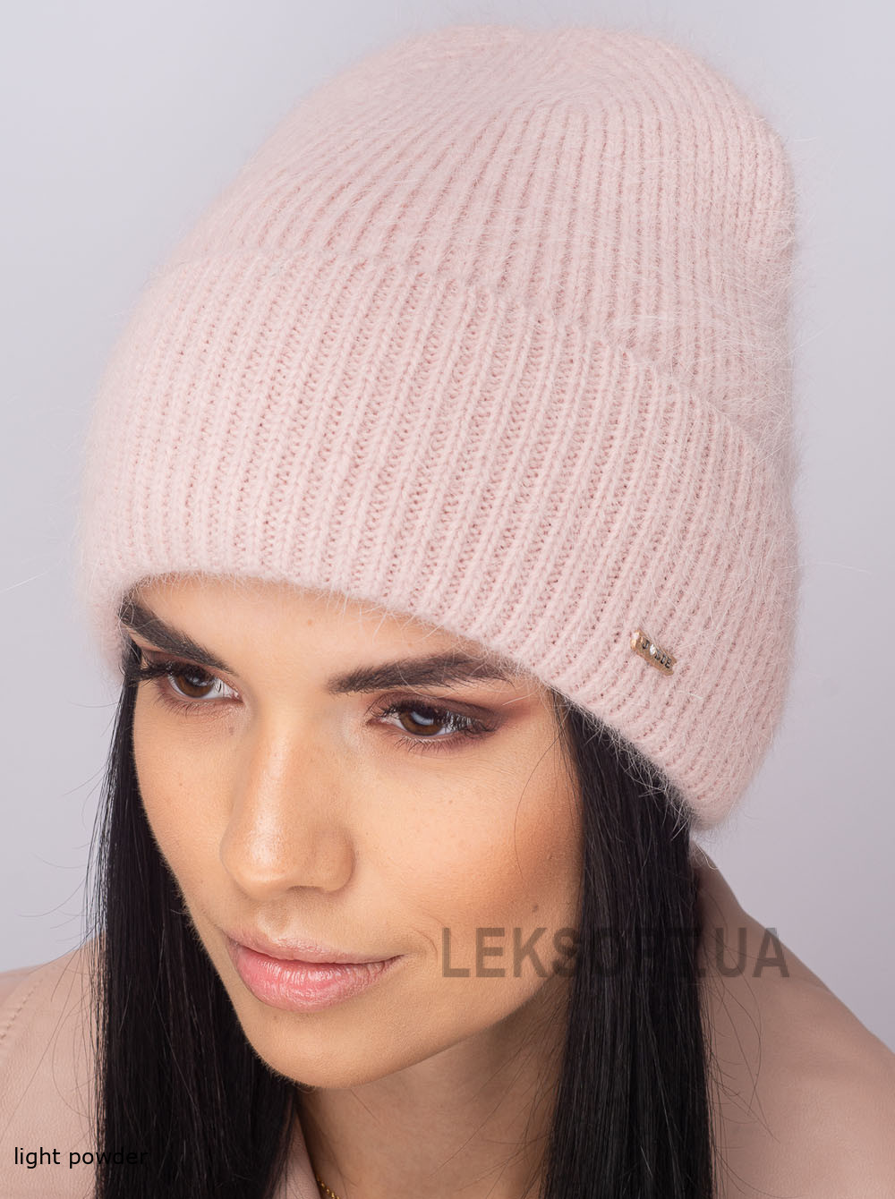 Women's cap Grafinya