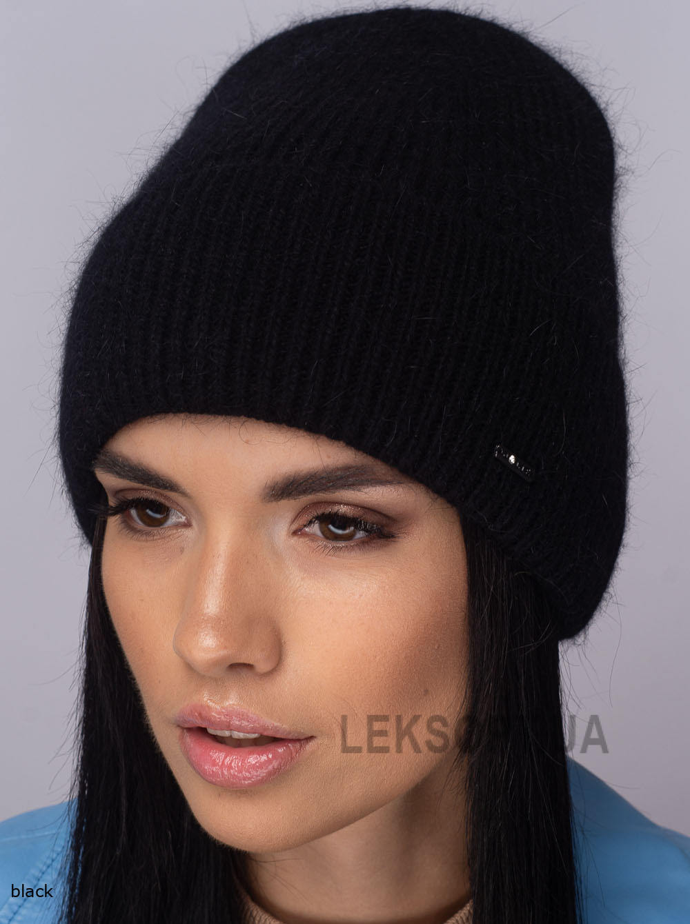 Women's cap Grafinya