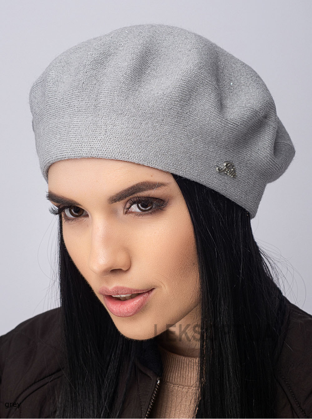 Women's beret Dolina