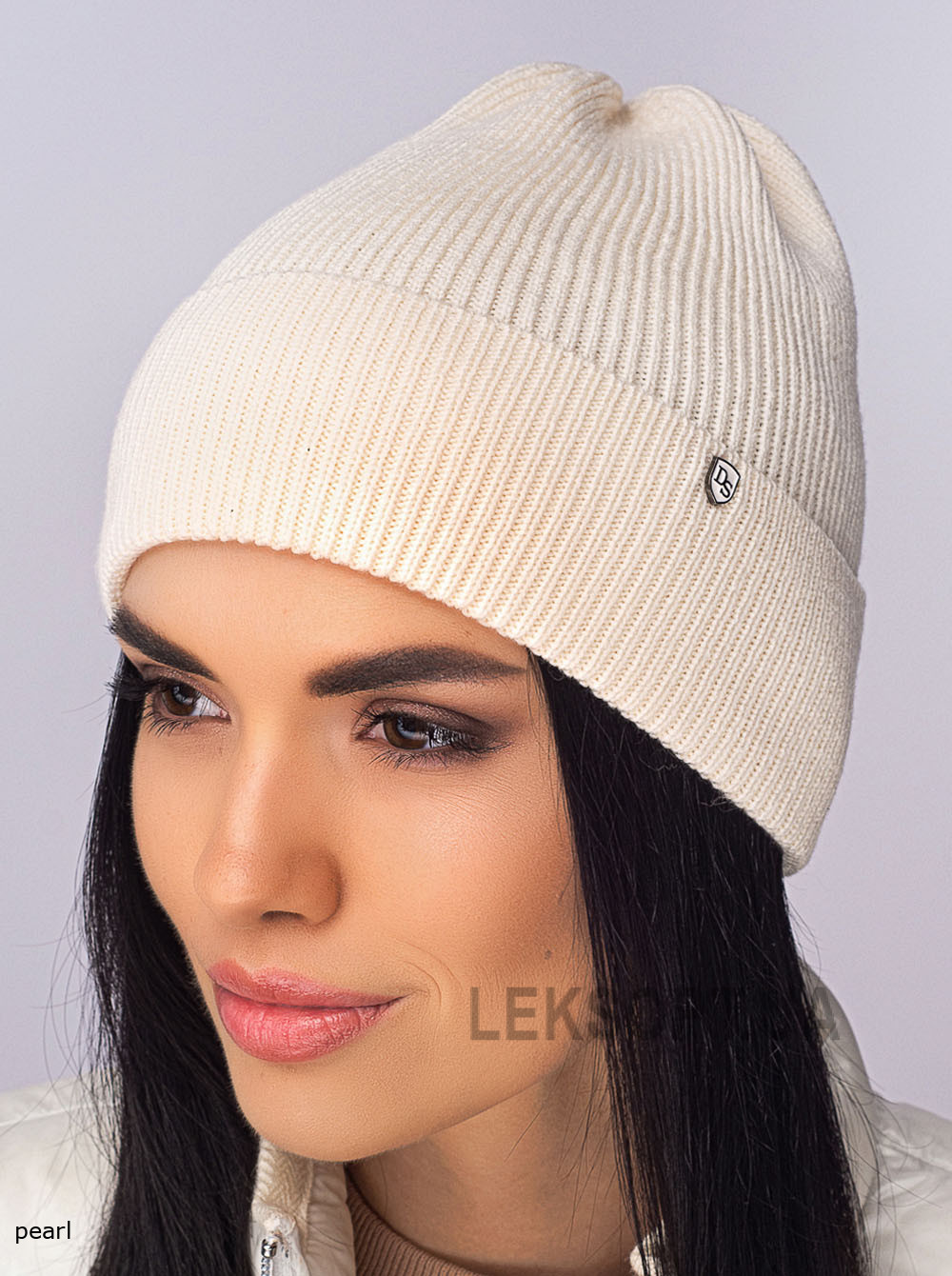 Women's cap Dyuna
