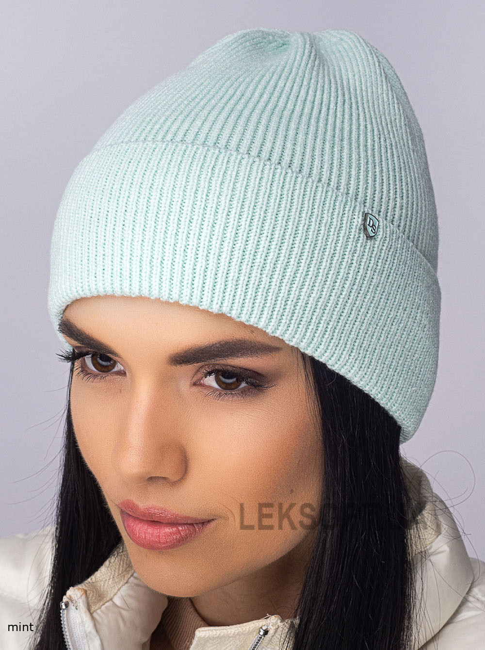 Women's cap Dyuna