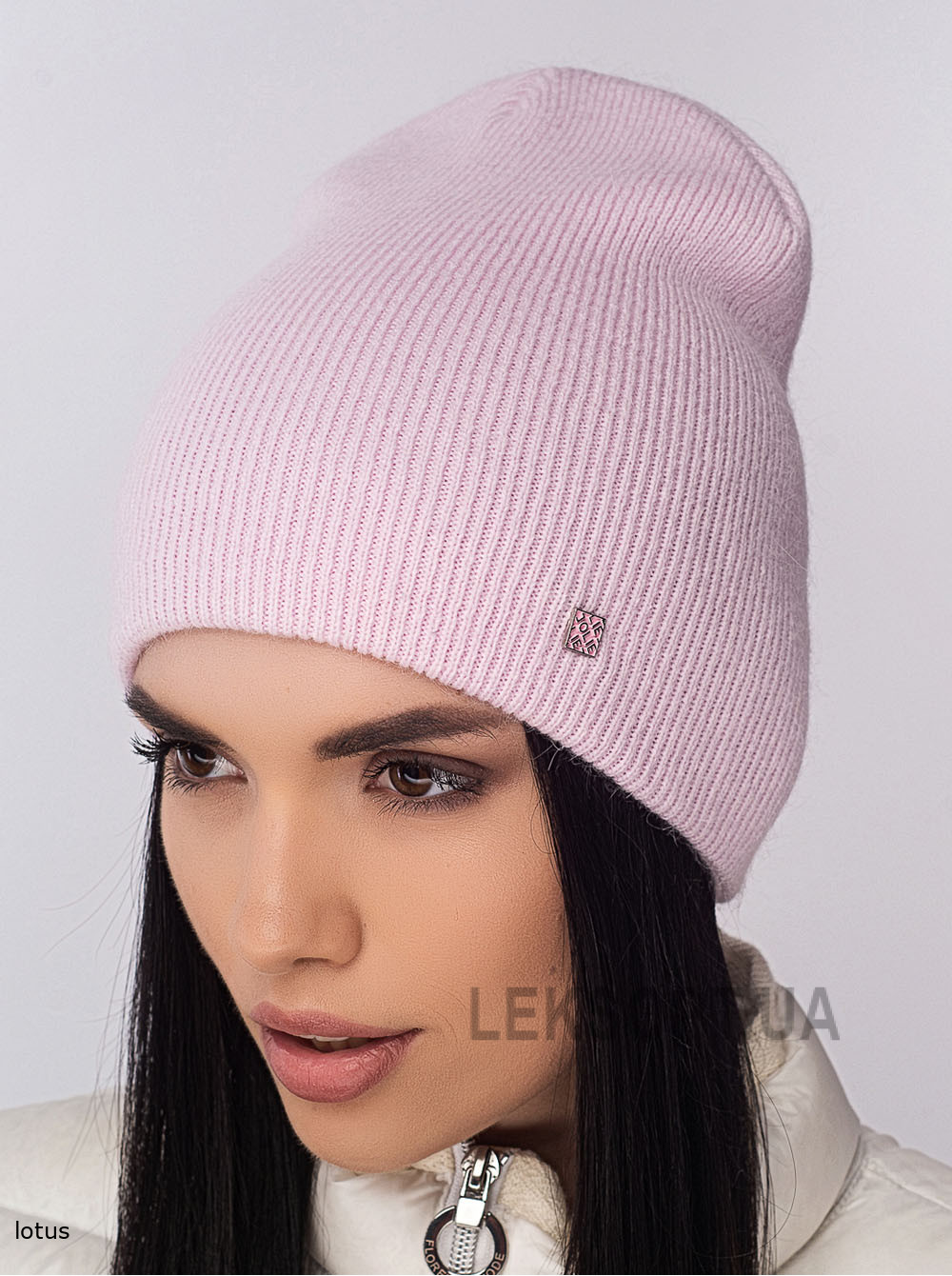Women's cap Izysk