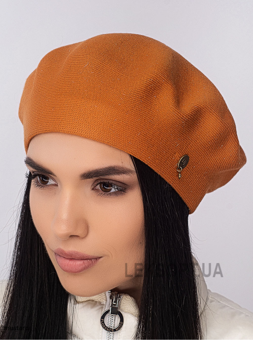 Women's beret Skazka