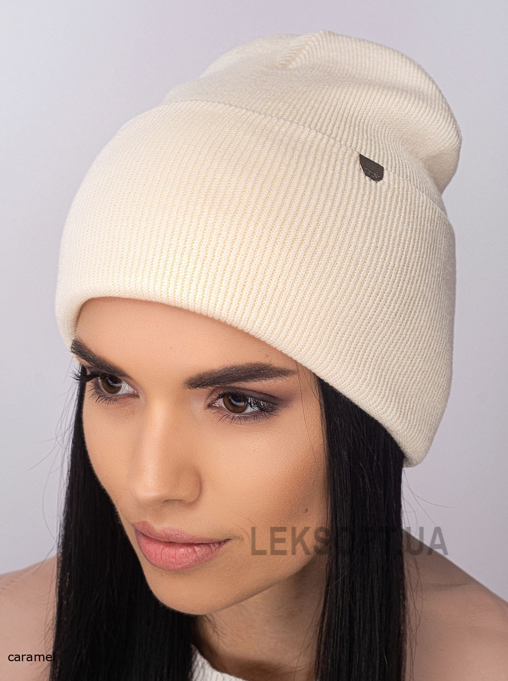 Women's cap Kapriz