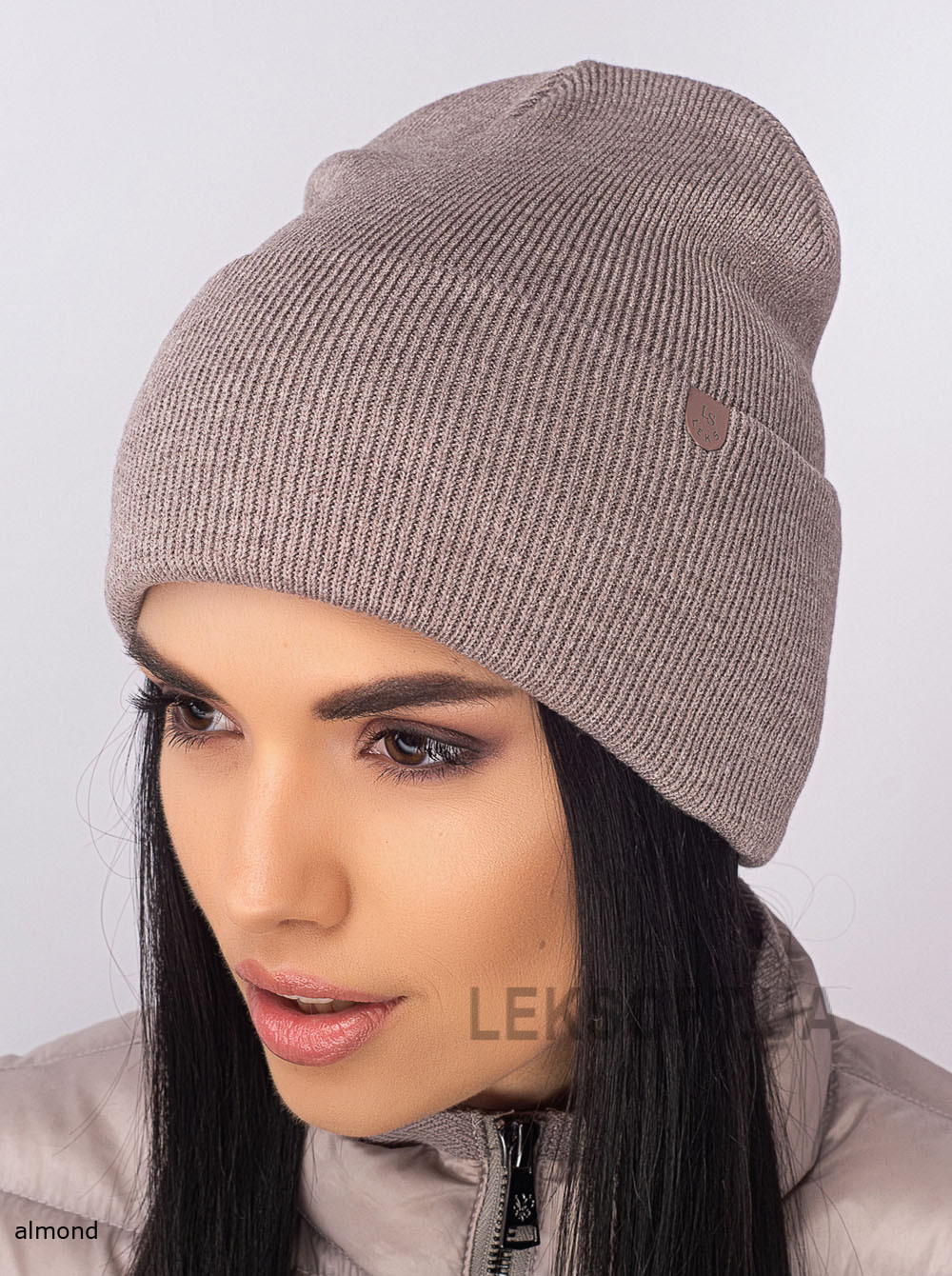 Women's cap Kapriz