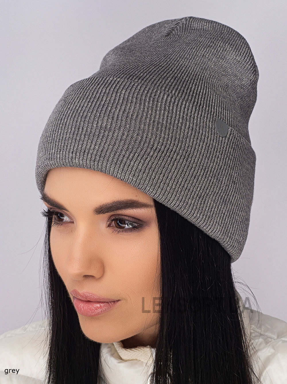 Women's cap Kapriz