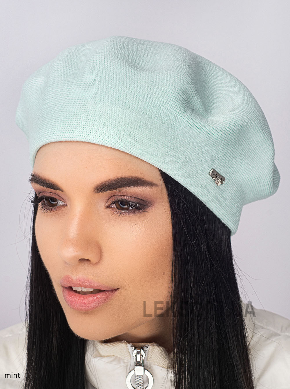 Women's beret Kleopatra