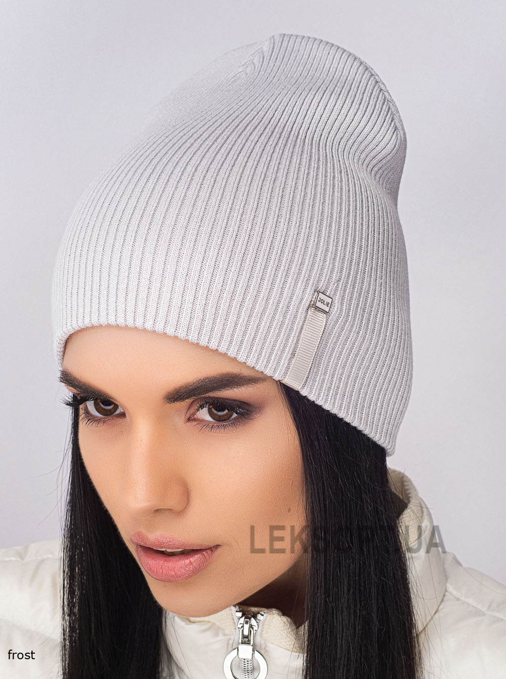 Women's cap Kupol