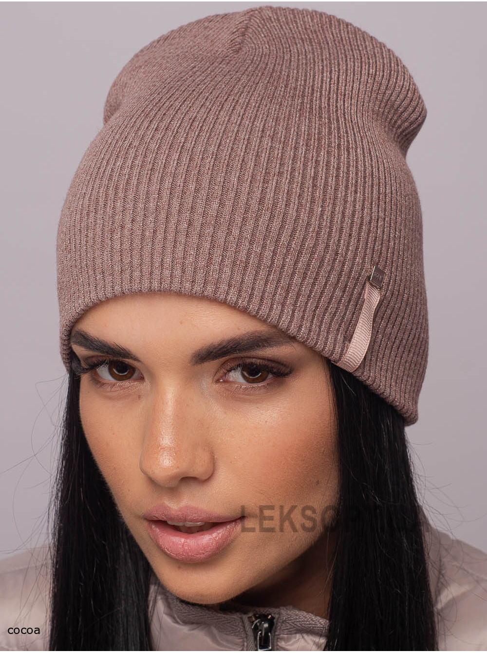 Women's cap Kupol