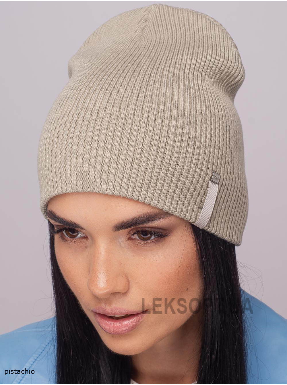 Women's cap Kupol