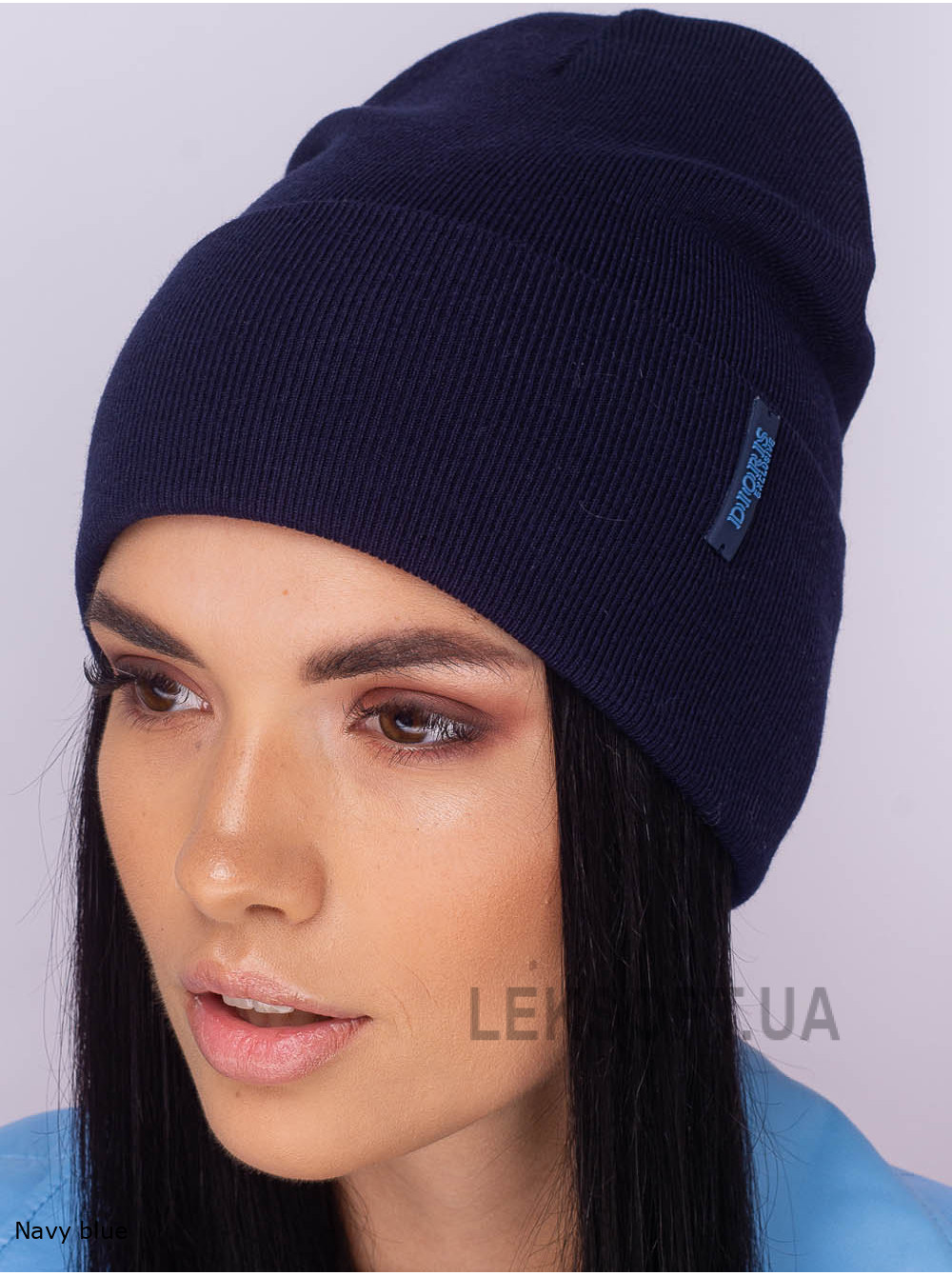 Women's cap with a turn-up Legenda