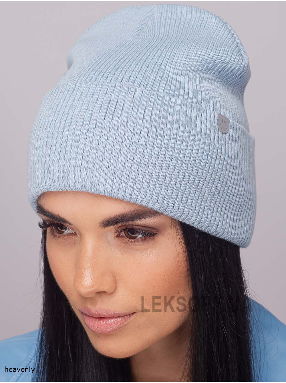 Women's cap Oniks