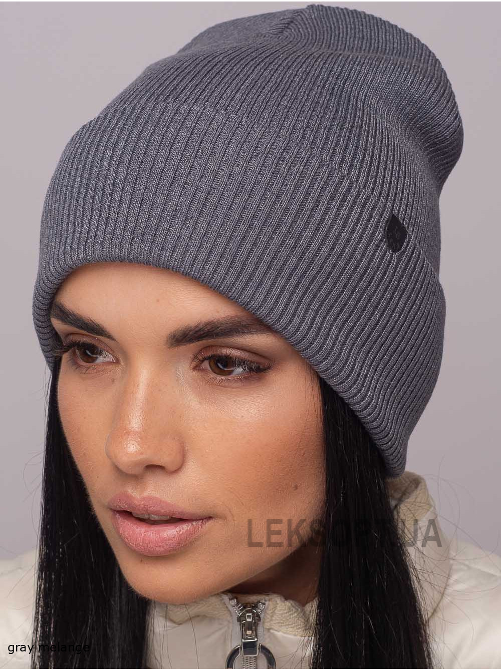 Women's cap Oniks