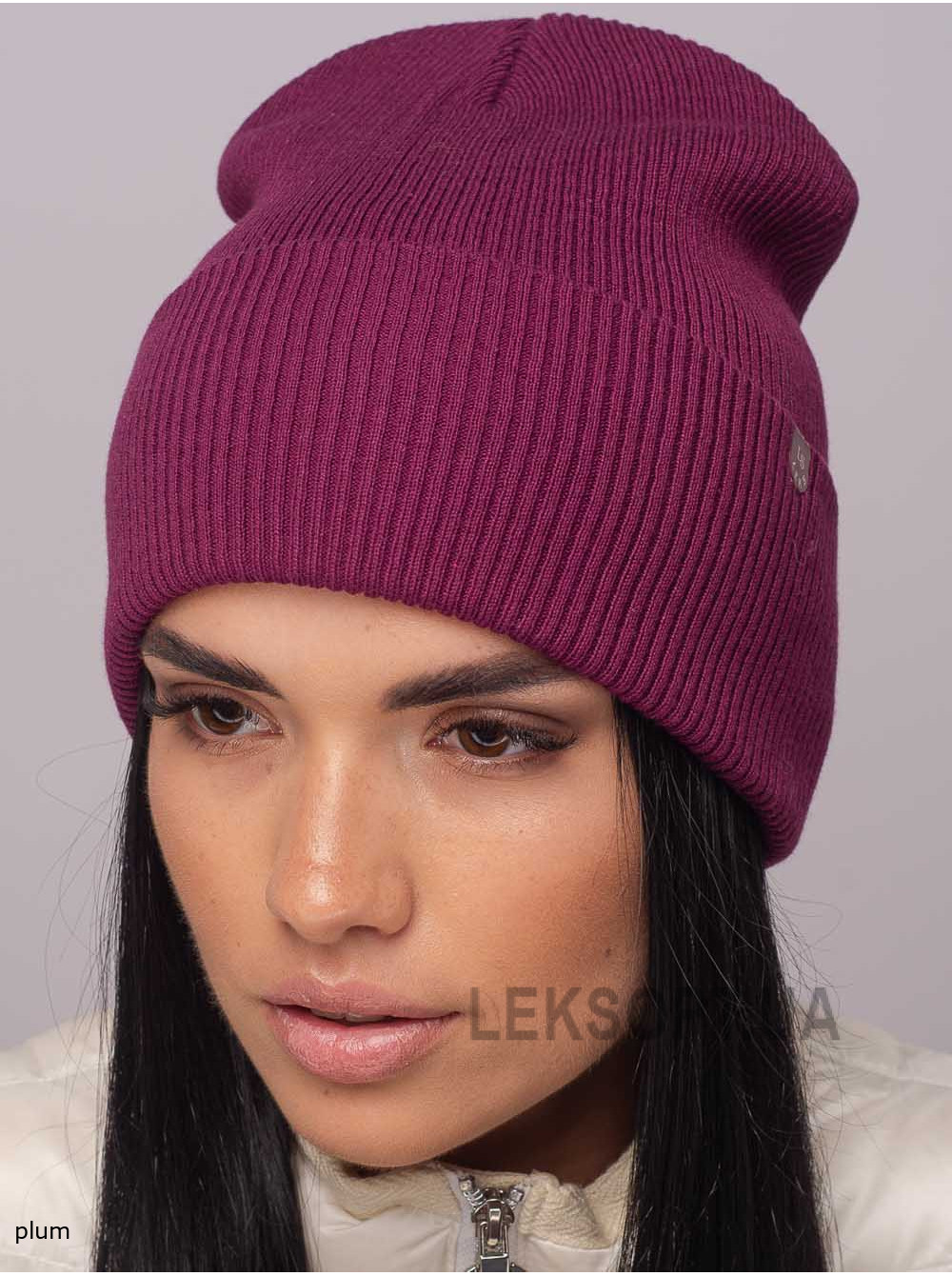 Women's cap Oniks