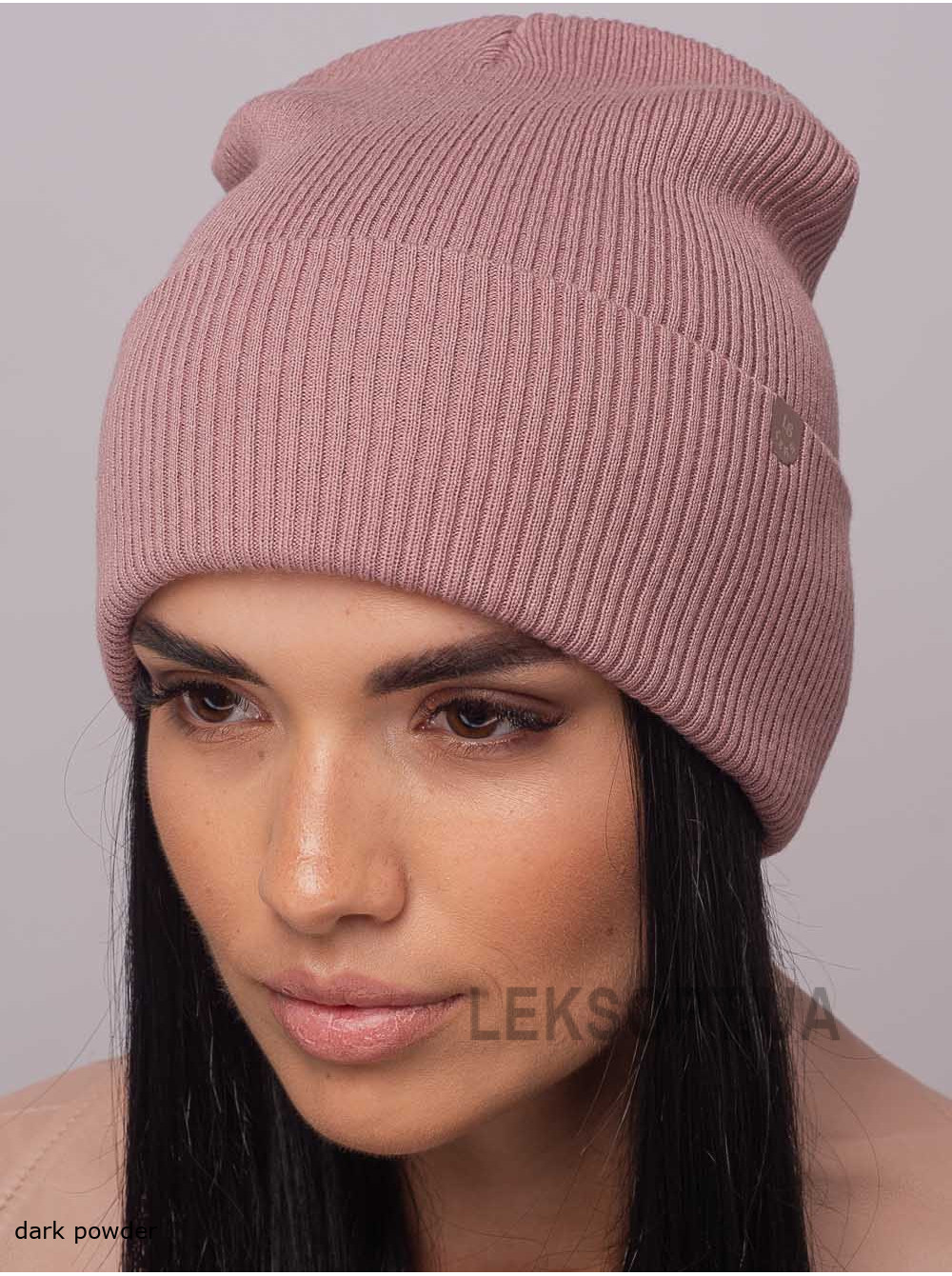 Women's cap Oniks