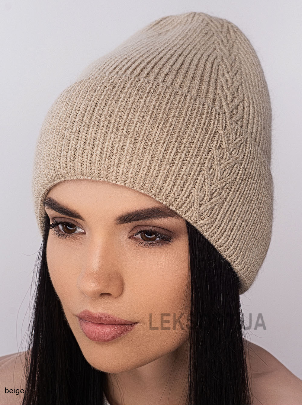 Women's cap Pal'mira