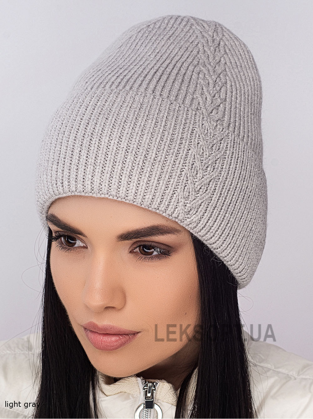 Women's cap Pal'mira