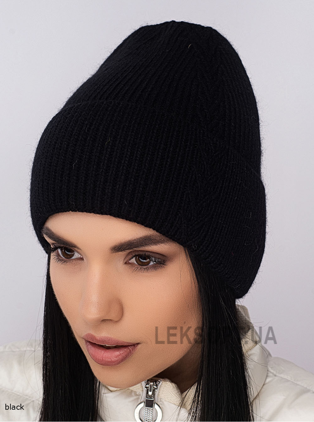Women's cap Pal'mira