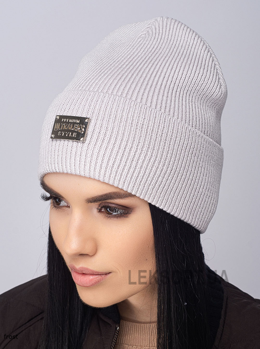 Women's cap Repost